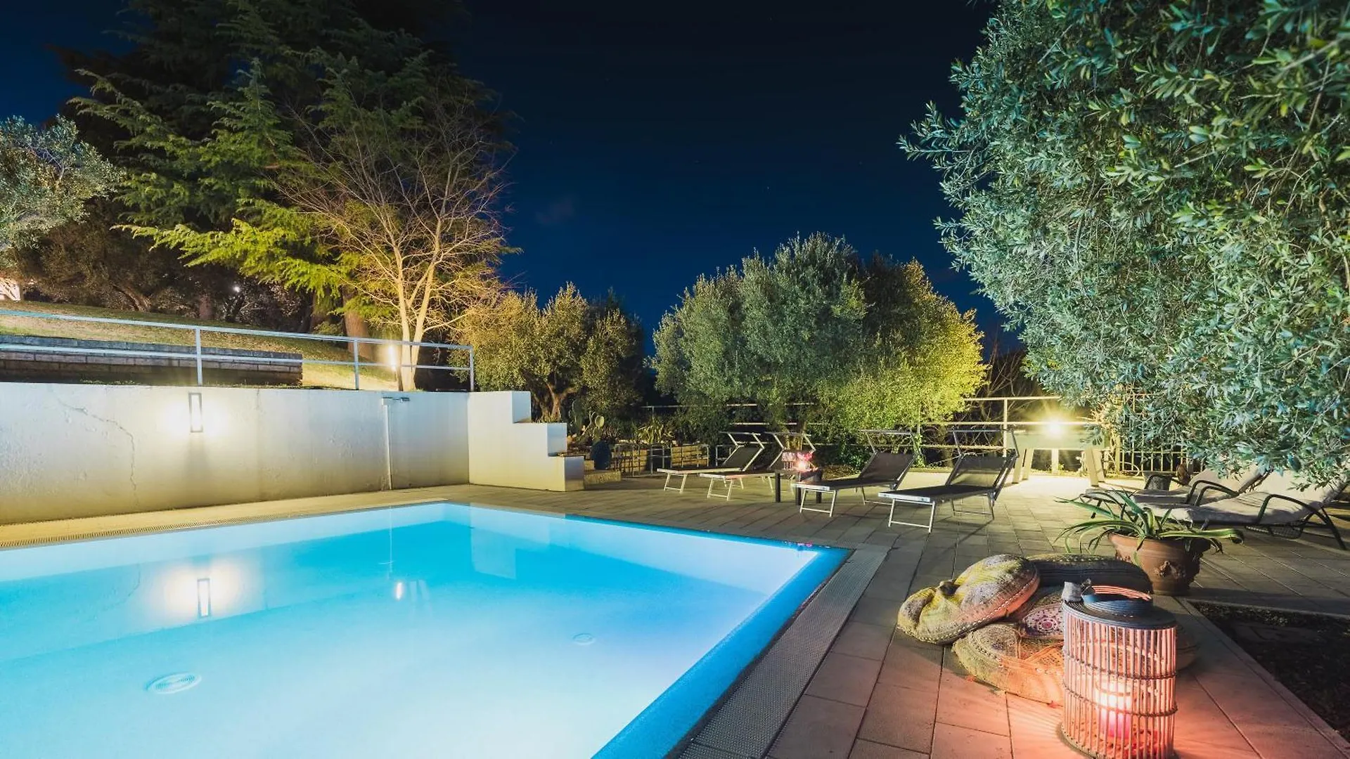 Villa Degli Ulivi 8, Emma Villas Verona