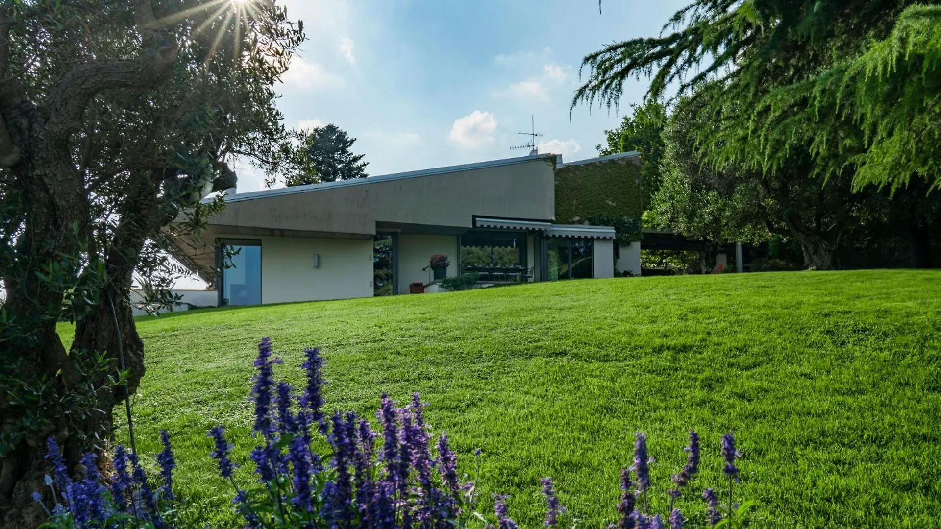 Villa Degli Ulivi 8, Emma Villas 베로나